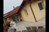 MH359, Igényes családi ház eladó Úrhidán!